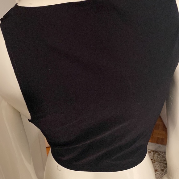 Black, peekaboo, crop top, heart rhinestone buttons - Picture 5 of 7